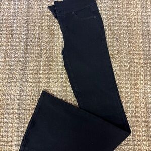 NWT American Eagle size 2 Long Dream Stretch Black Bell Bottom Jeans